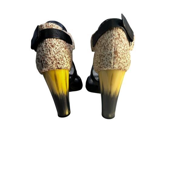 L.A.M.B. Strappy Heels Leather & Calf Hair Size 9 - Picture 5 of 12